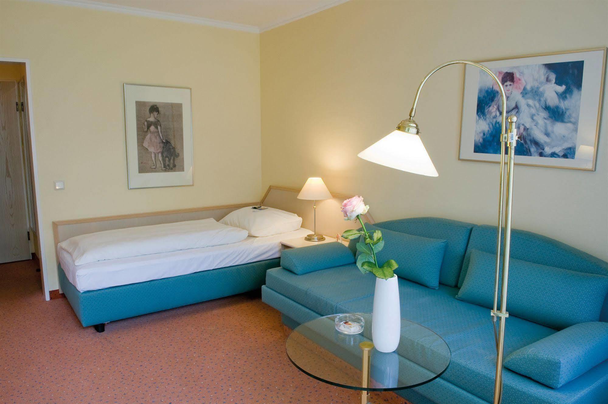 Upstalsboom Parkhotel Emden Kültér fotó